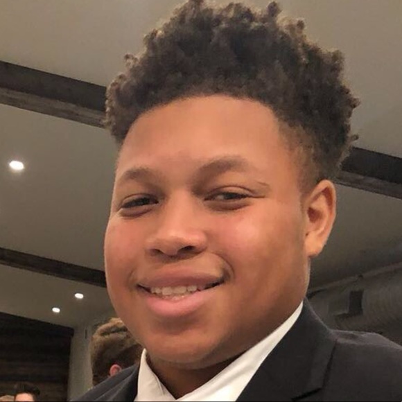 Meet your Posher, Micah - Picture 1 of 1